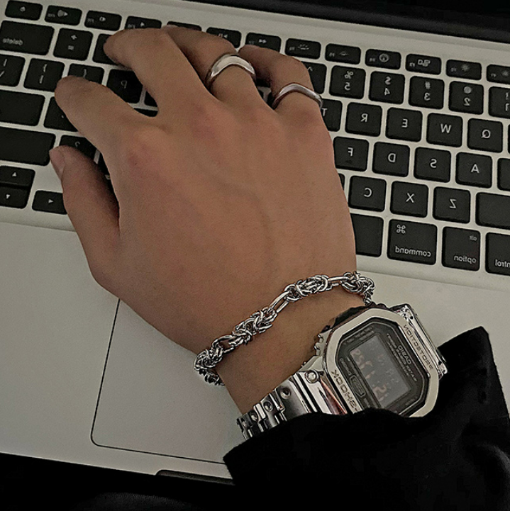 Retro silver bracelet gm2006