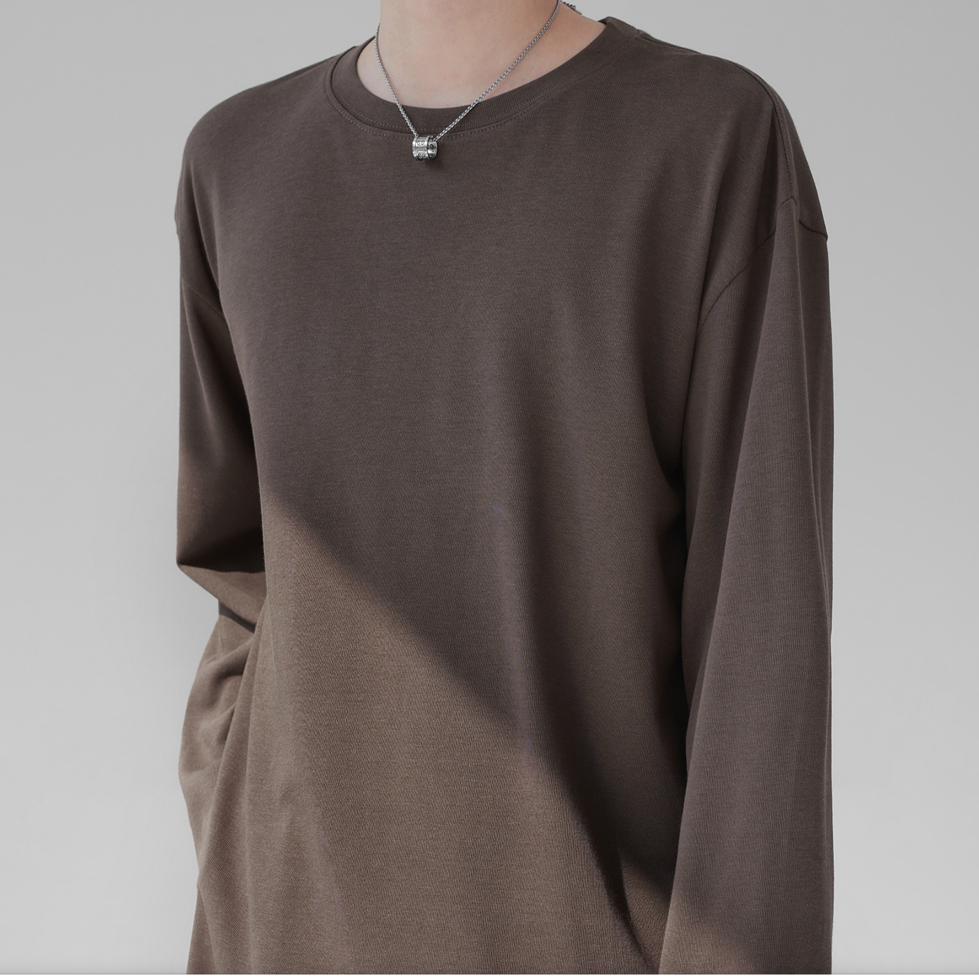 ラウンドネックロングTシャツ gm5113