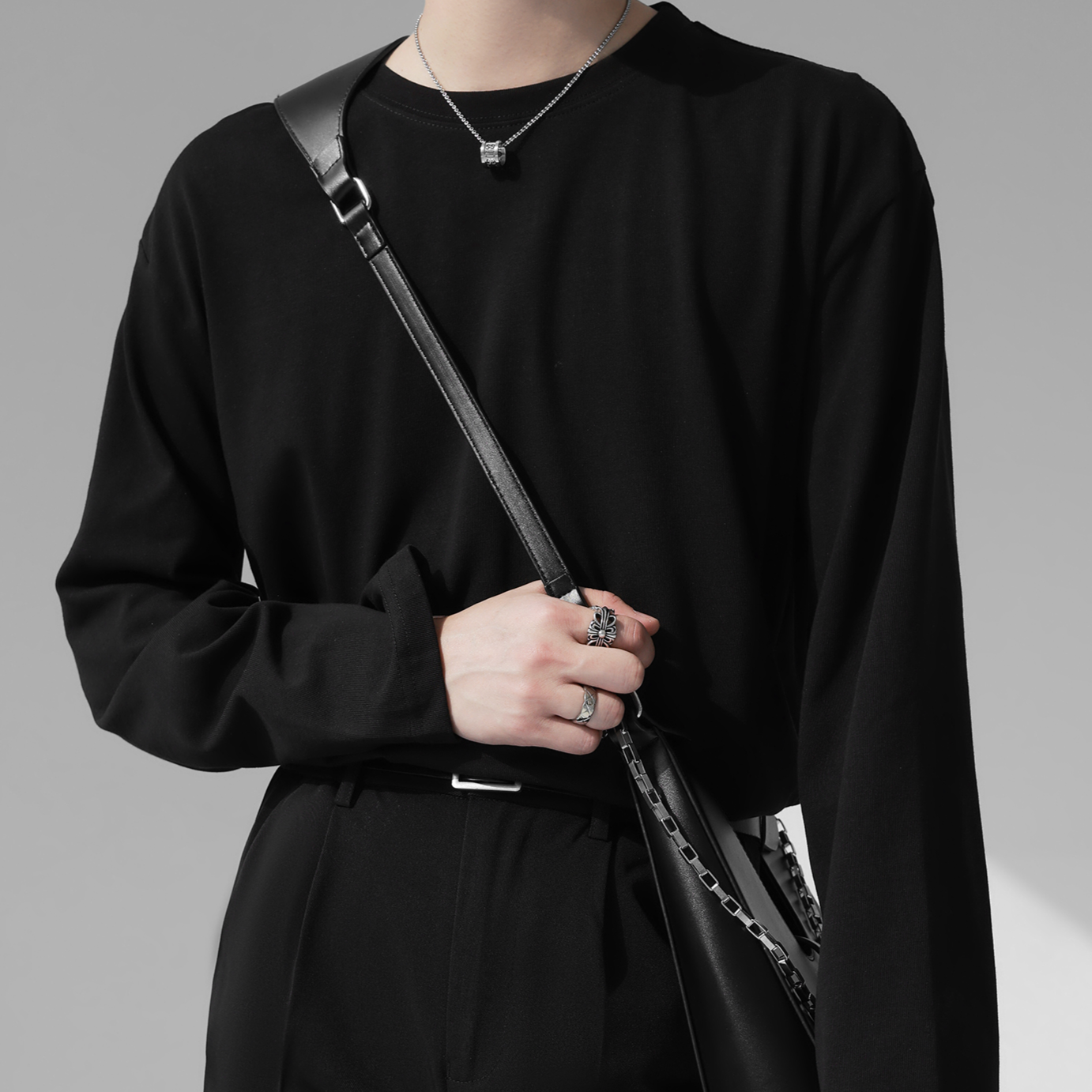ラウンドネックロングTシャツ gm5113