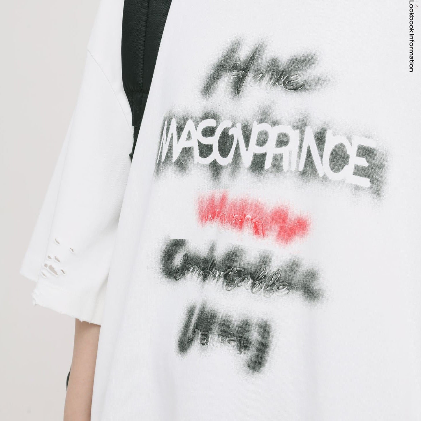 モダングラフィックTシャツ gm7172