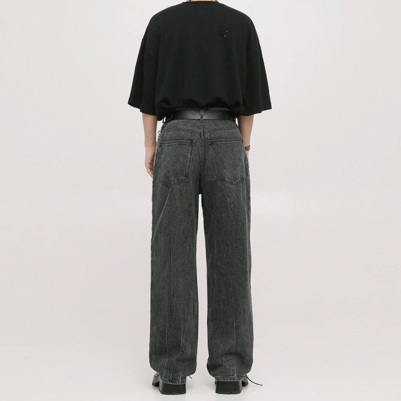 モダングラフィックTシャツ gm7172