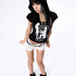Model pose 8