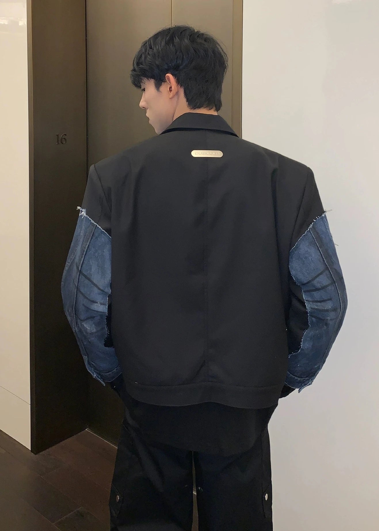 black and blue denim jacket gm16090