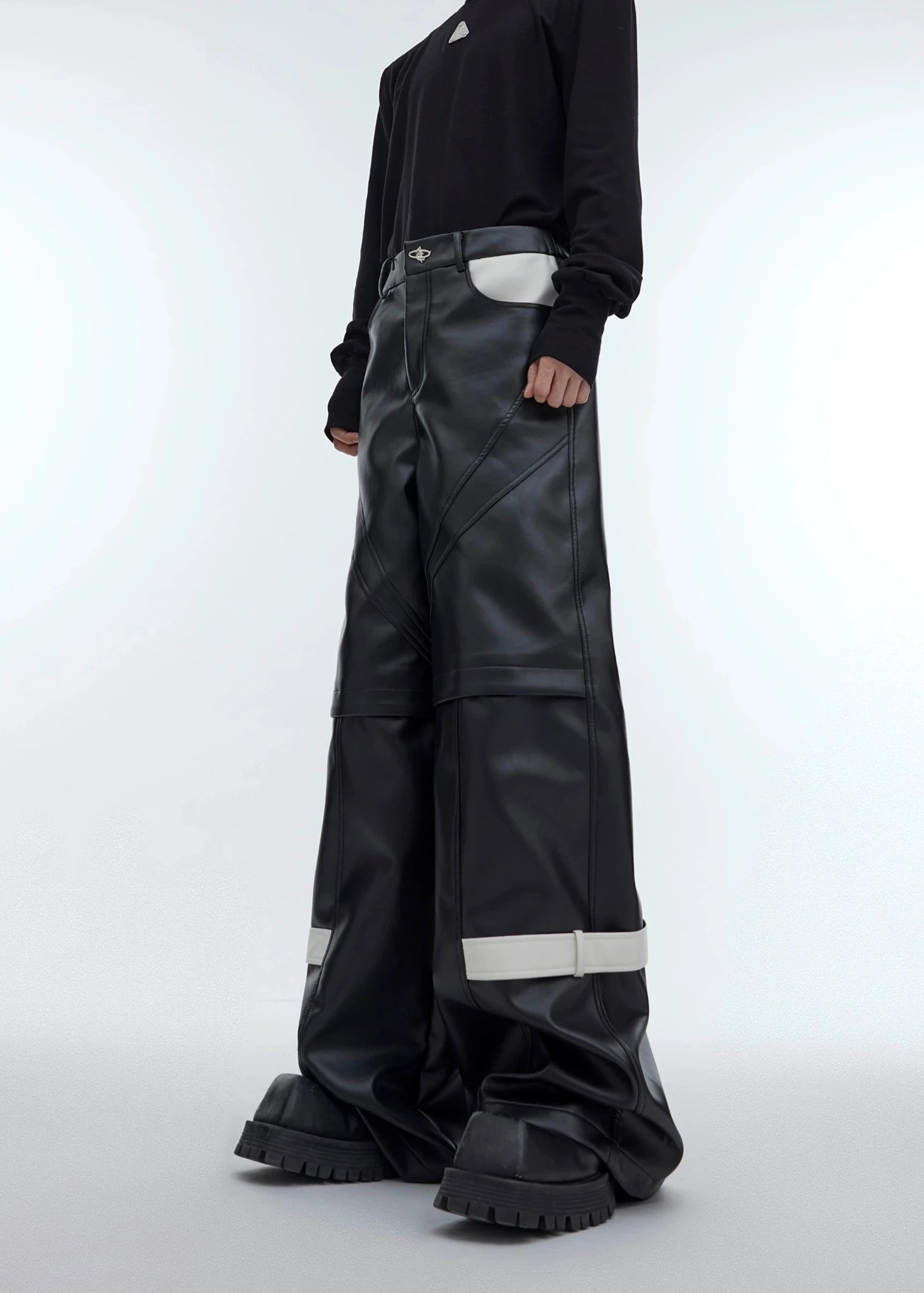 white line leather pants gm15987