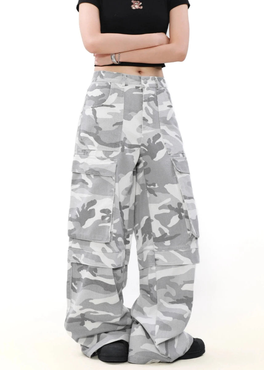 gray camouflage pants gm16024