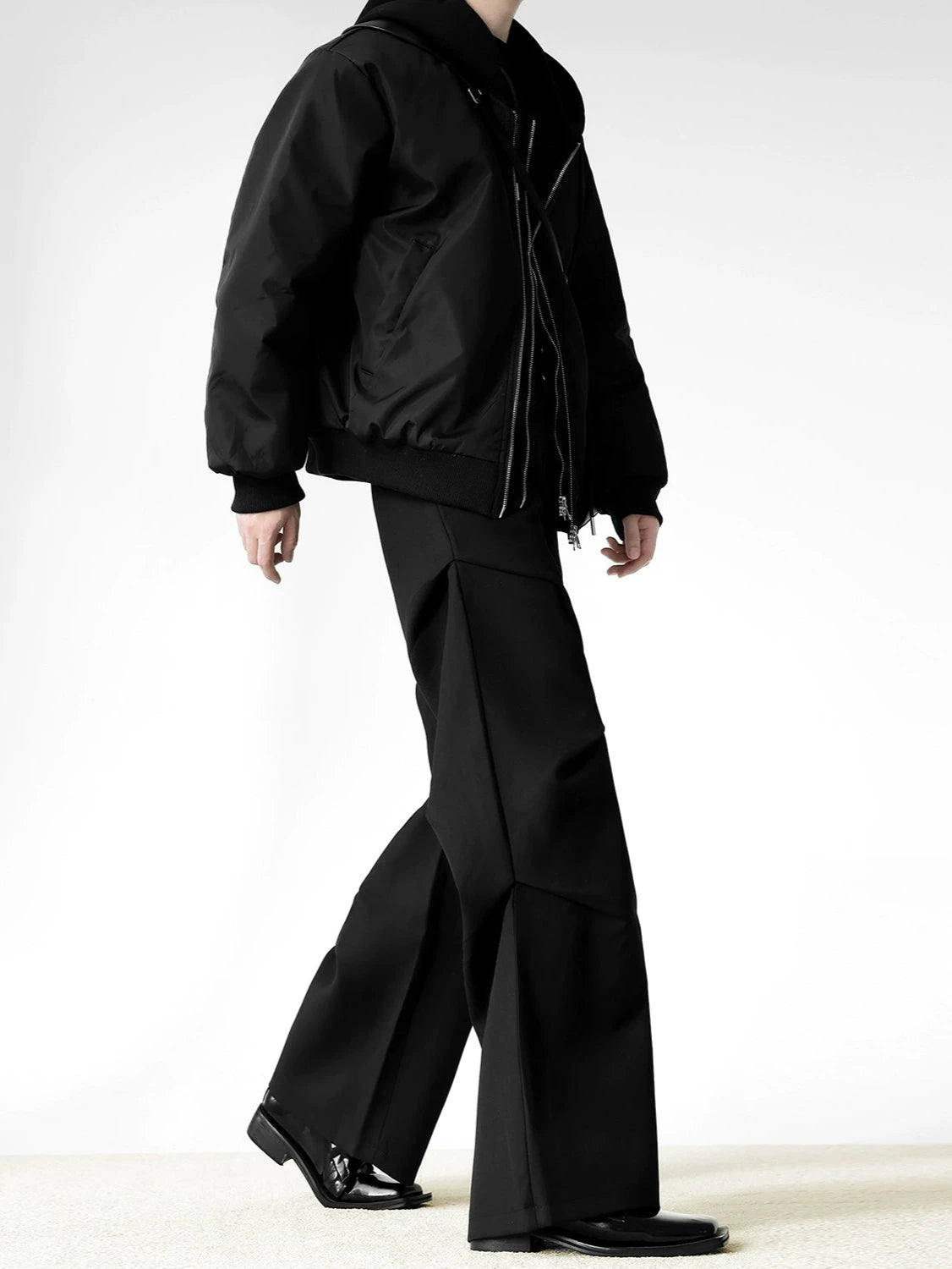 black gallery-shaped trousers gm15384