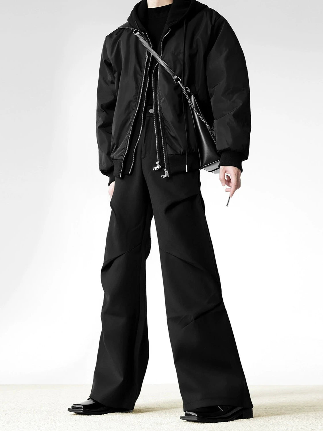 black gallery-shaped trousers gm15384