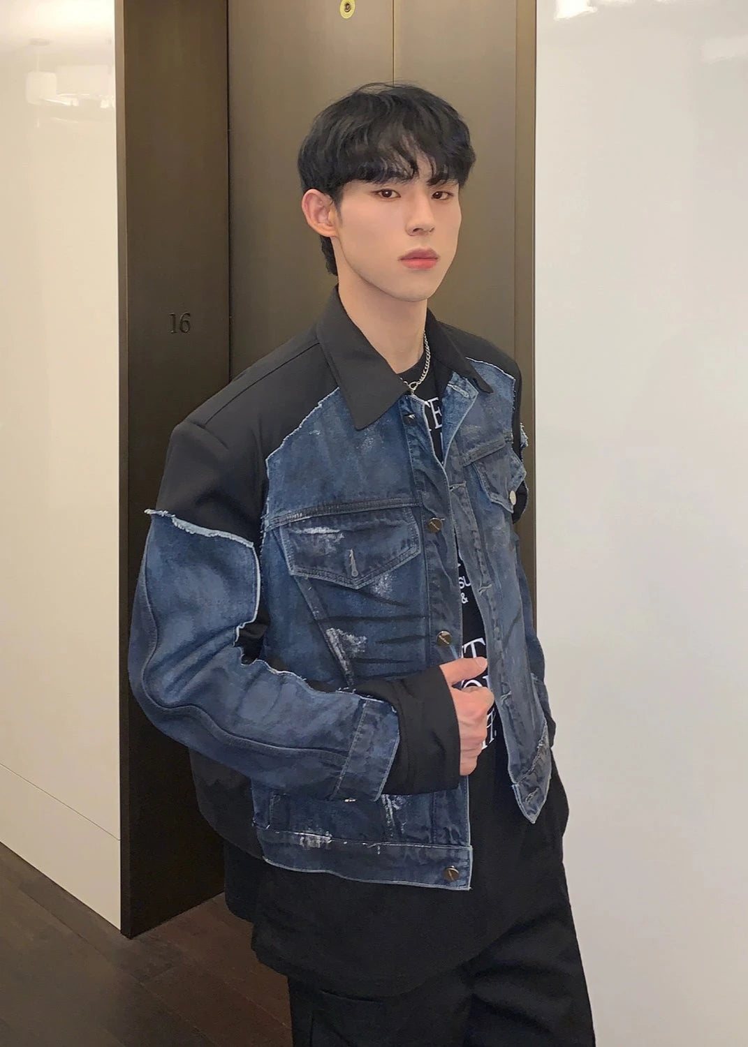 black and blue denim jacket gm16090