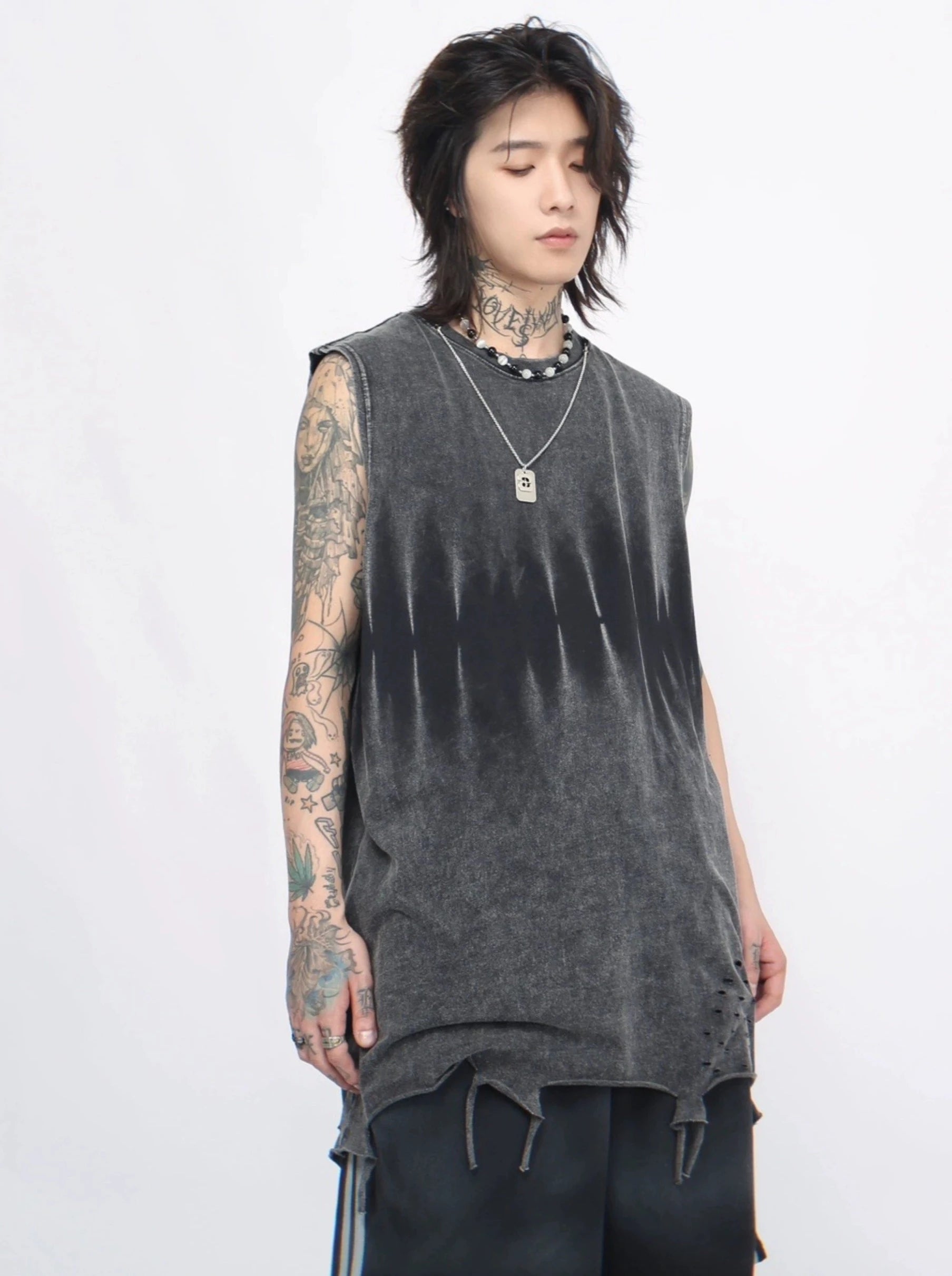 old washed sleeveless T-shirt gm15331