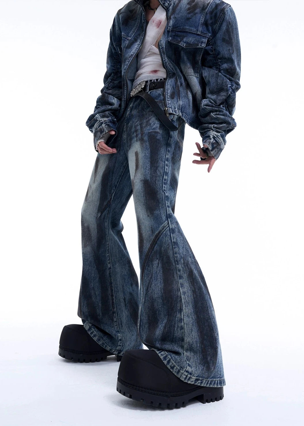 dirty old washed denim pants gm16299