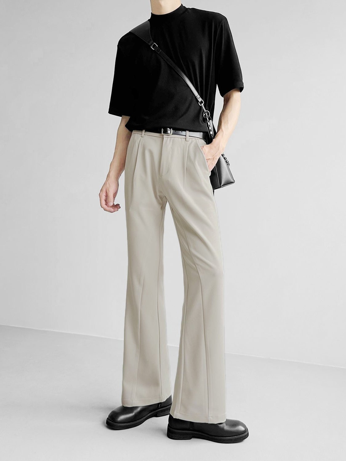 slim-fitting flare trousers gm15389