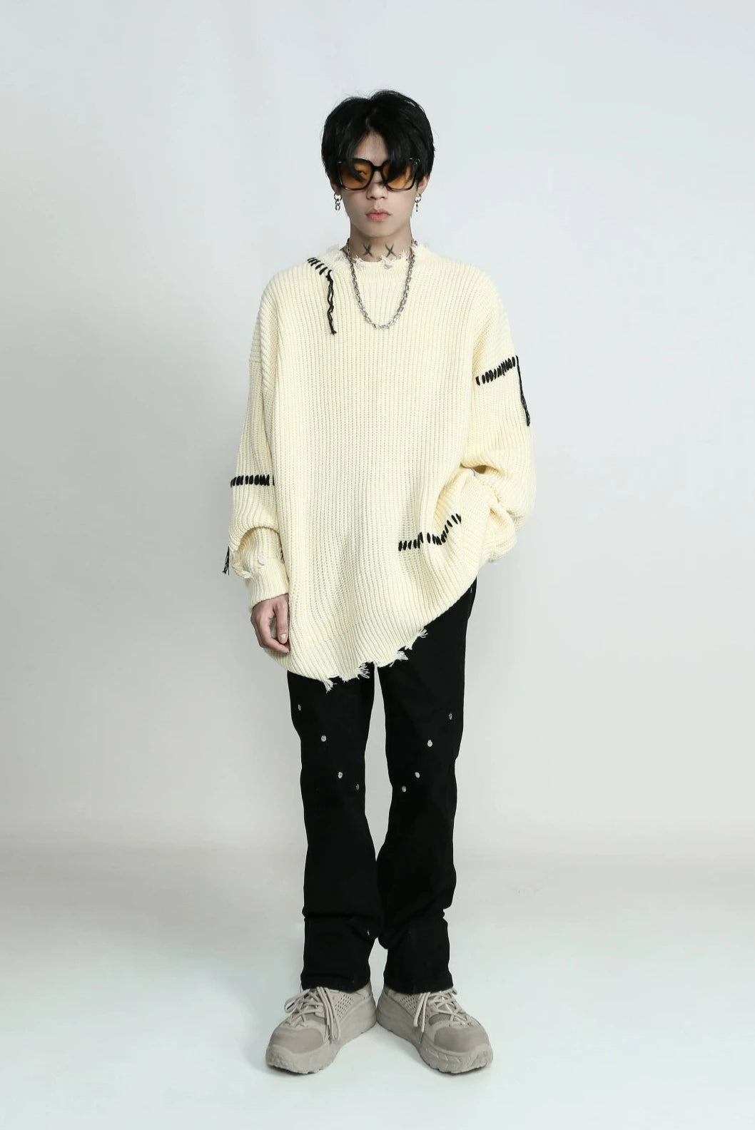 line damege knit gm15504