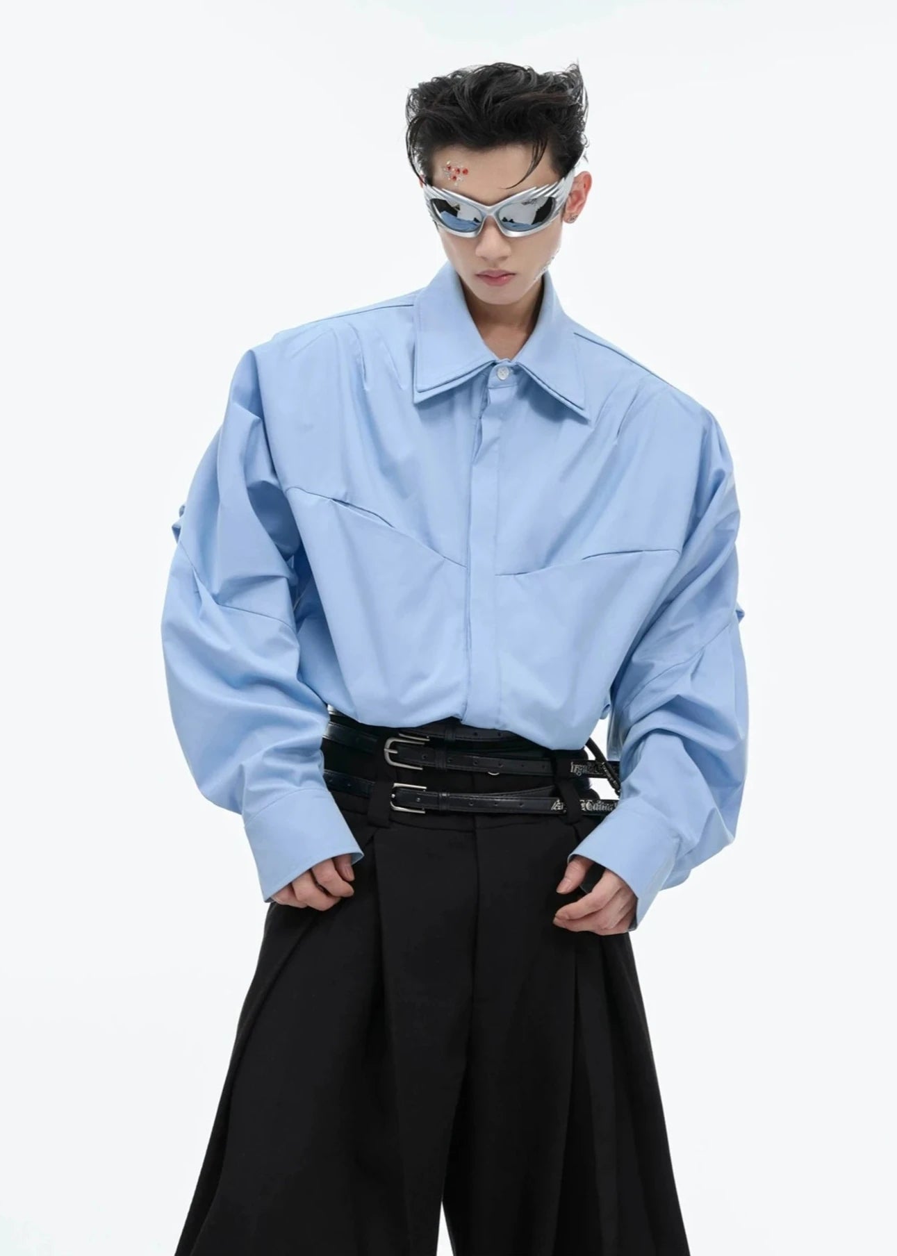 deconstructed pleated design silhouette shirt gm15303