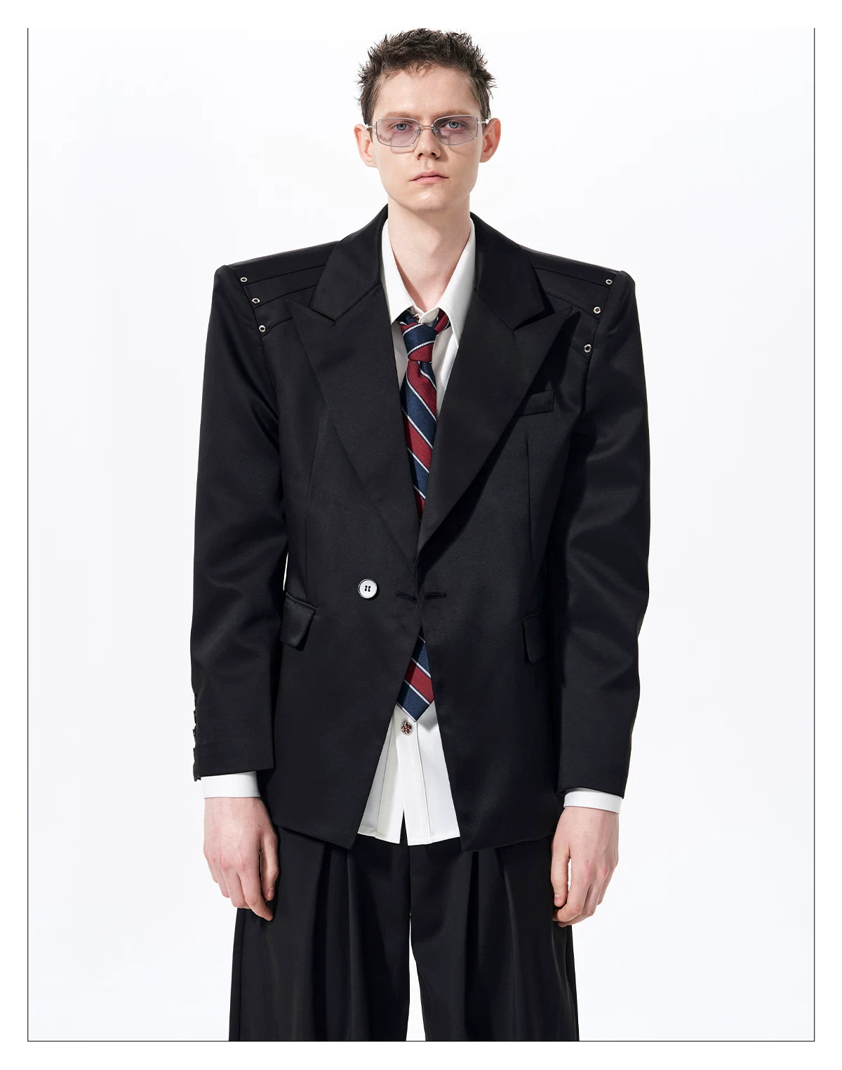 Eyelet Hardware Peaked Lapel Jacket 08