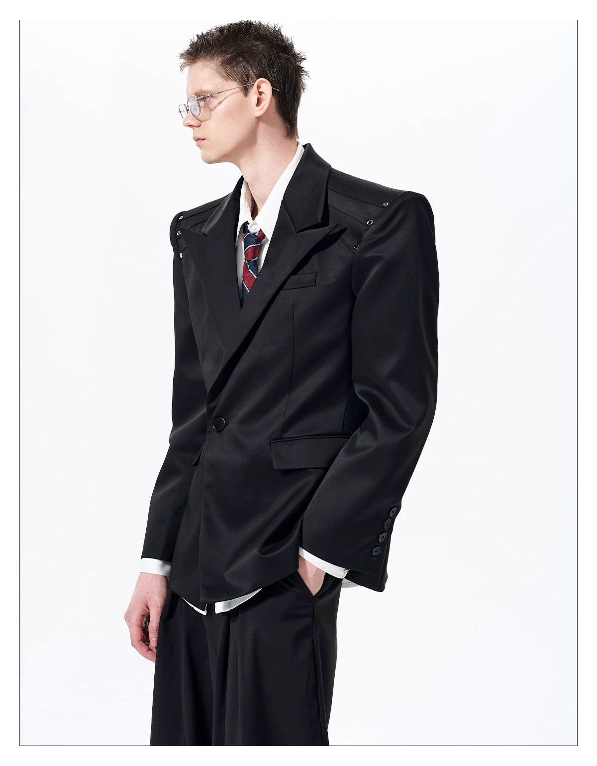 Eyelet Hardware Peaked Lapel Jacket 09