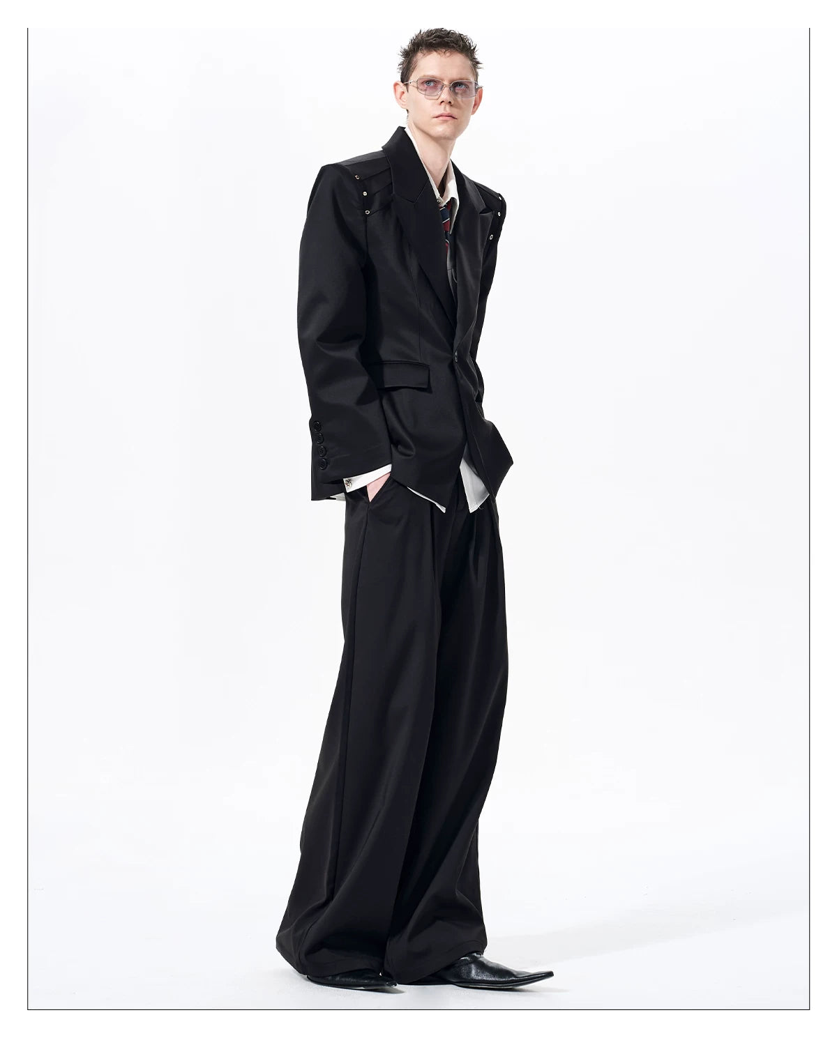Eyelet Hardware Peaked Lapel Jacket 13