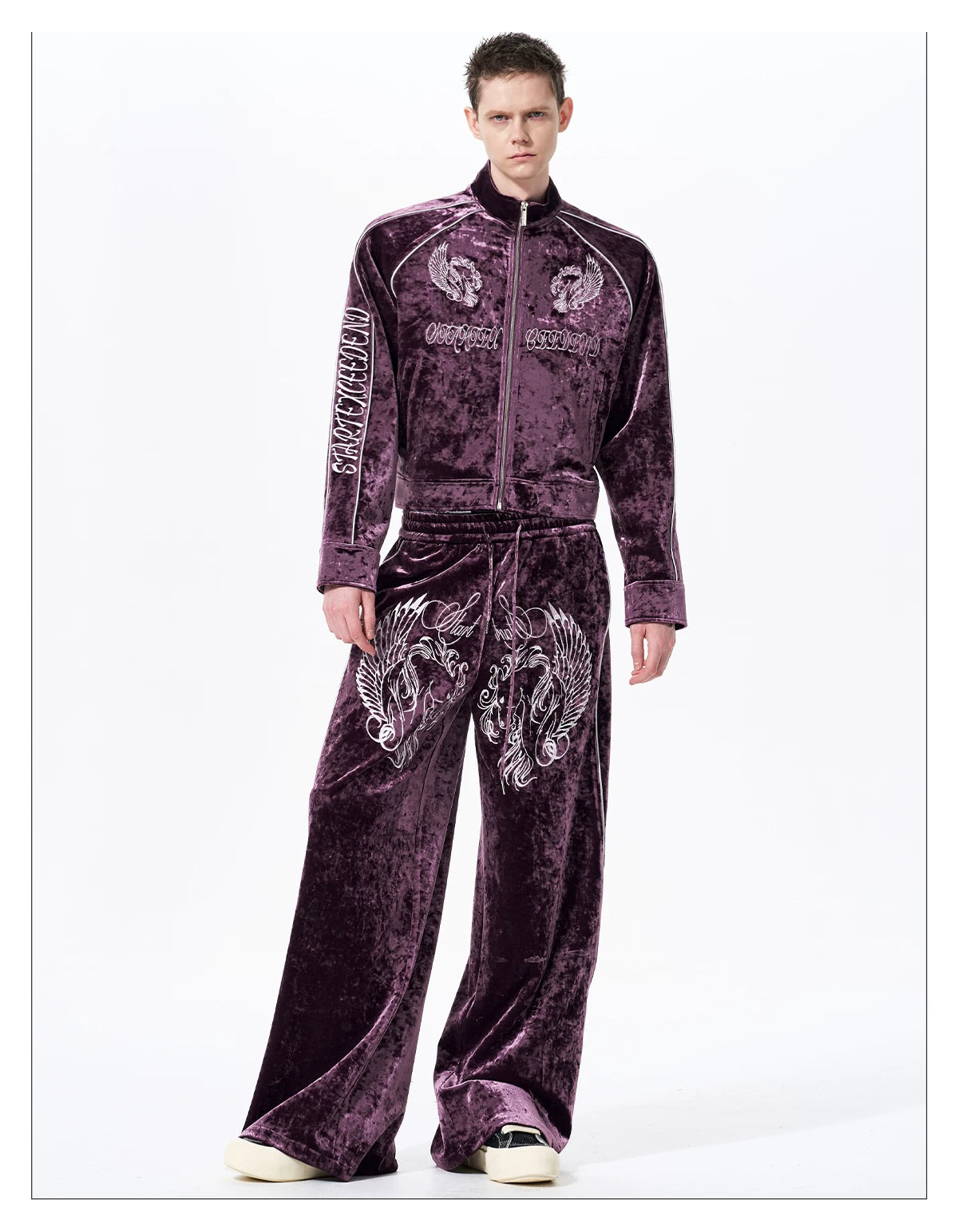 War Horse Embroidery Velvet Sweat Jacket 01