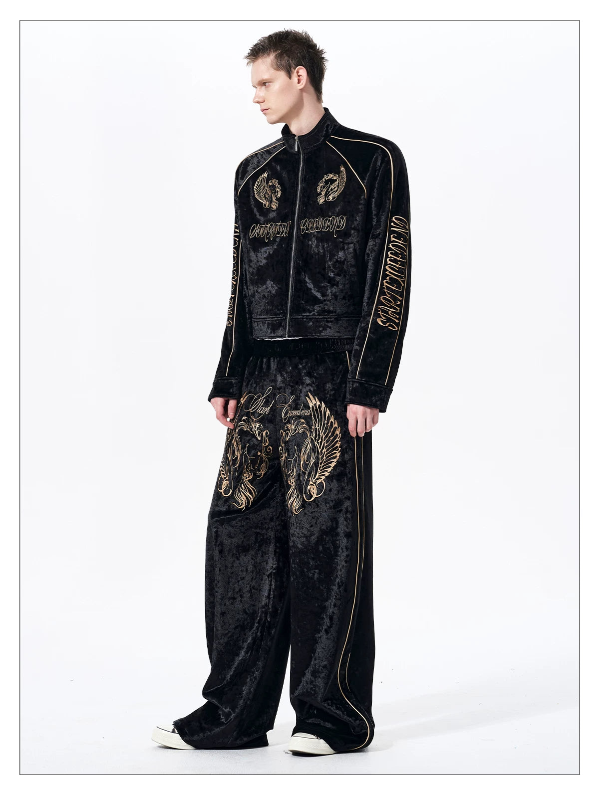 War Horse Embroidery Velvet Sweat Jacket 10
