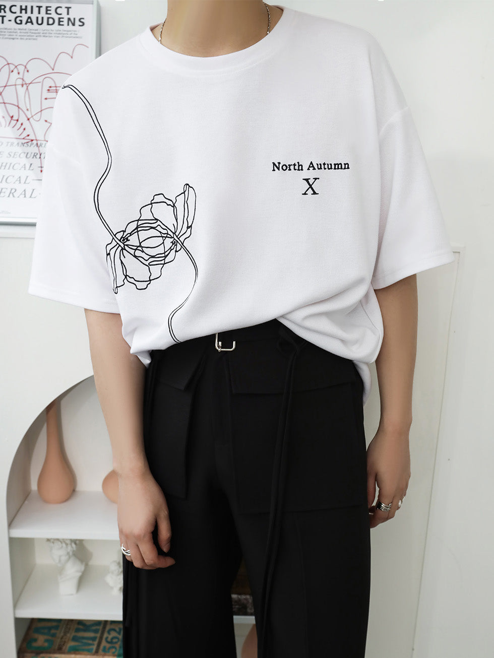 ローズグラフィックデザインTシャツ  gm2573