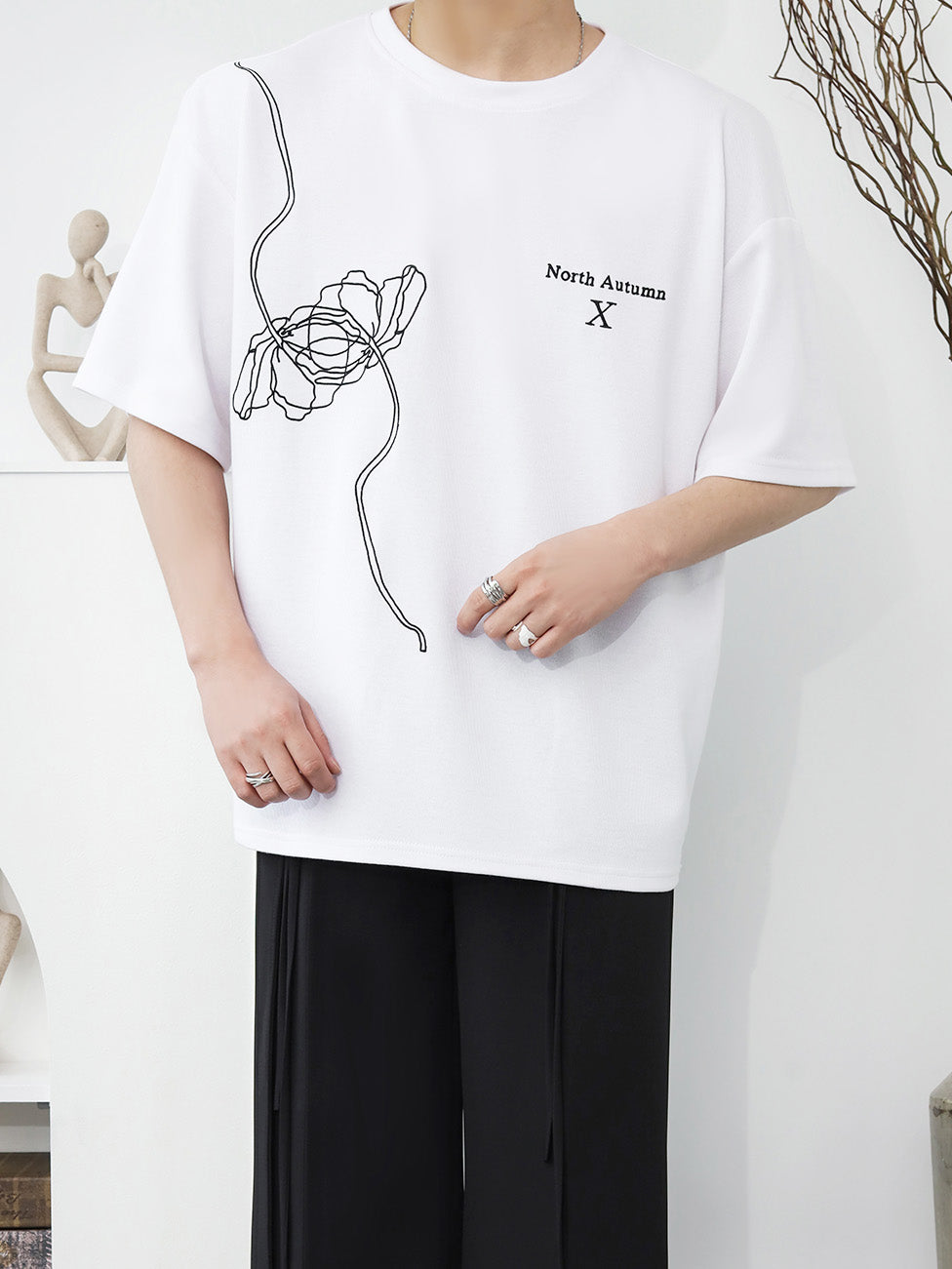 ローズグラフィックデザインTシャツ  gm2573