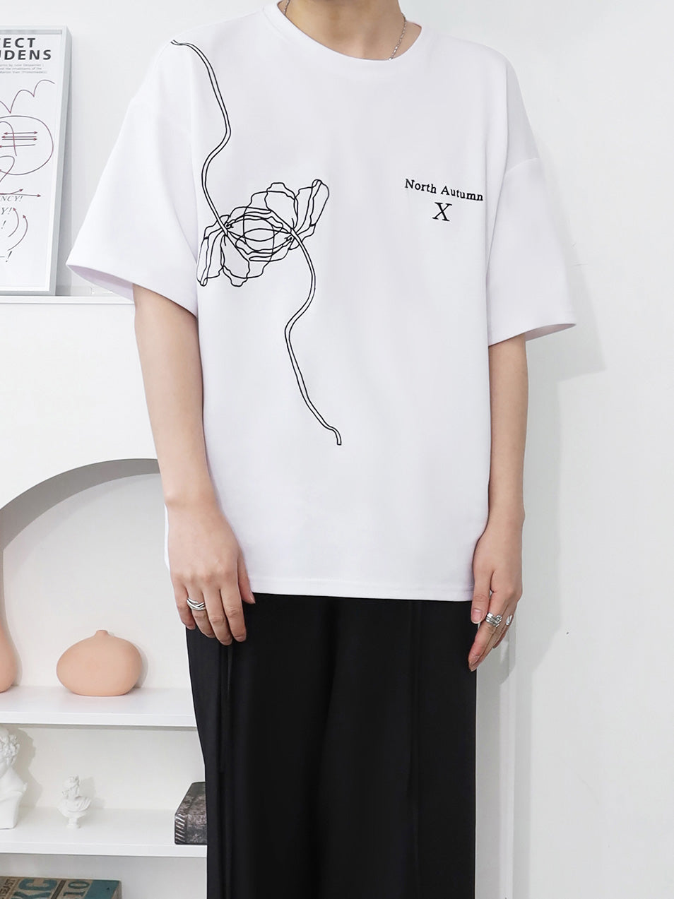 ローズグラフィックデザインTシャツ  gm2573