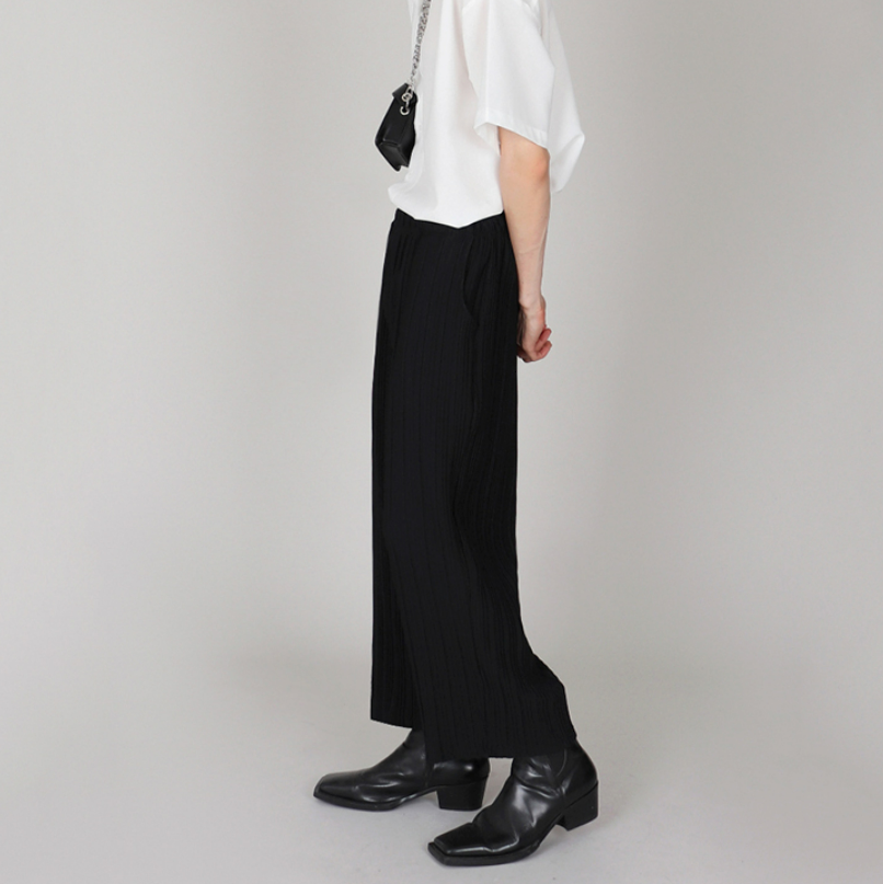 Wide pleated bottoms gm4155