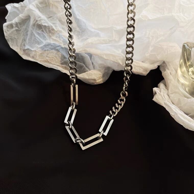 Asymmetrical chain necklace gm2167