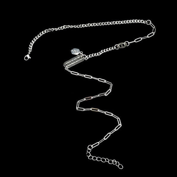 Multi-chain necklace gm2670