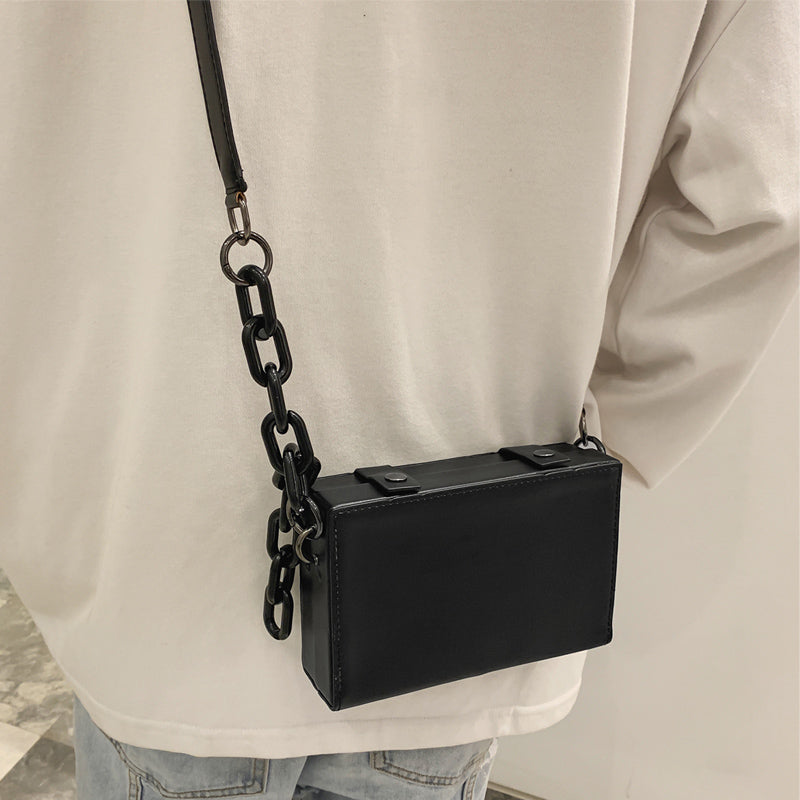 Chain shoulder bag gm3565